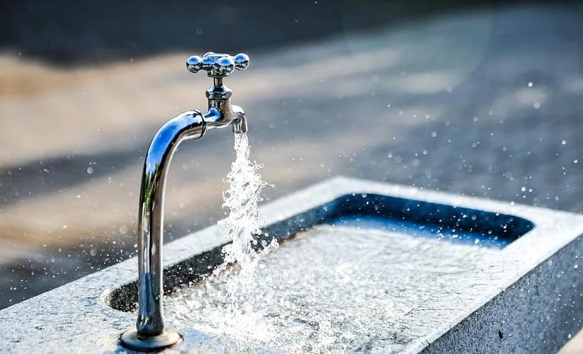 На водоснабжение жилых домов в Бишкеке выделят около 38 миллионов сомов
