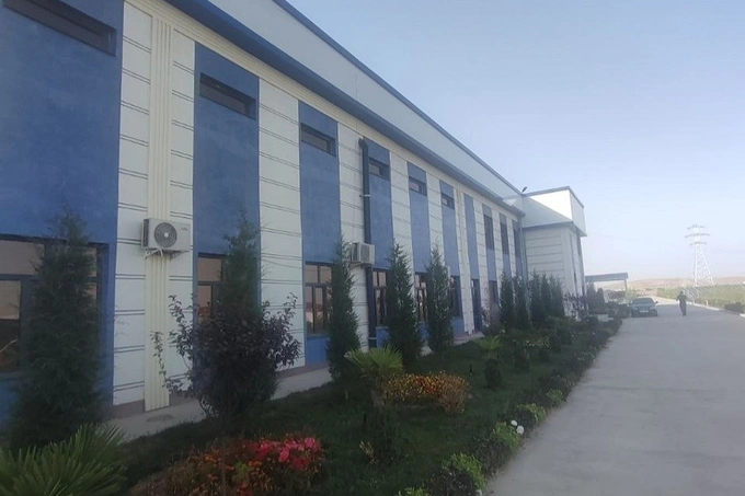В Кумкургане за долги продаются здания текстильной фабрики