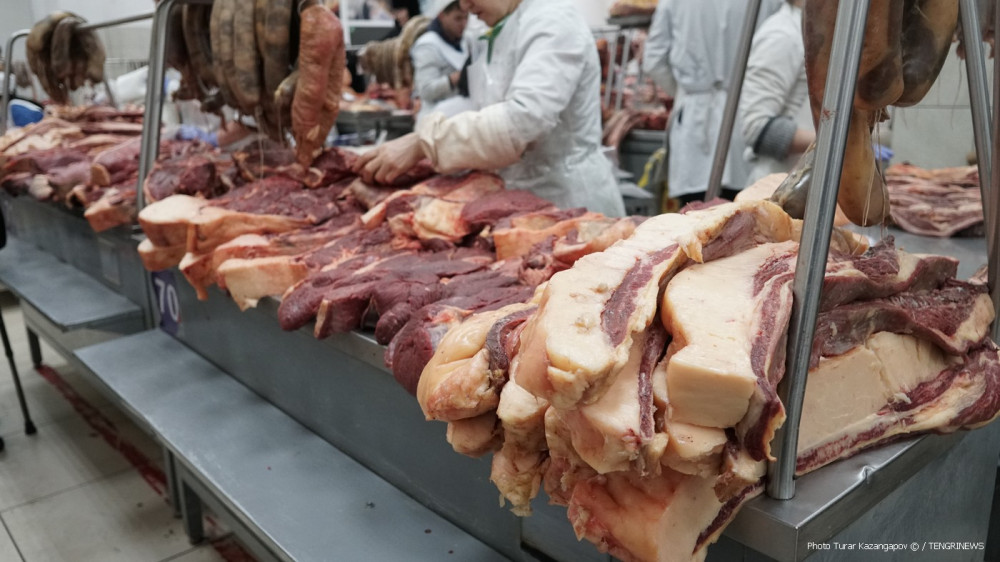 Что влияет на цены на мясо в Казахстане, ответил министр