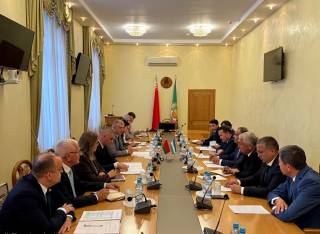 Компании Самарканда готовы инвестировать в животноводческие комплексы Гродненской области