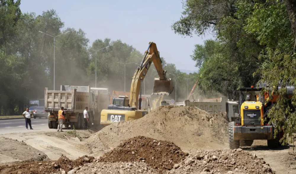 Almaty–Bishkek road to be expanded to eight lanes