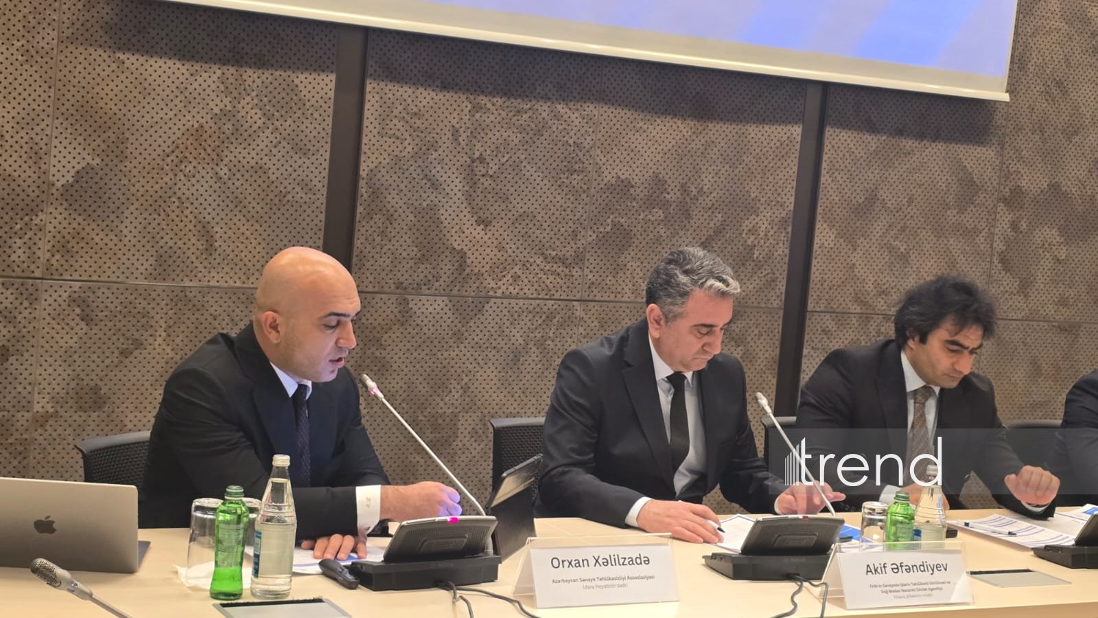 Azerbaijani industry officials push for upgraded regulations on maritime hazardous cargo movement