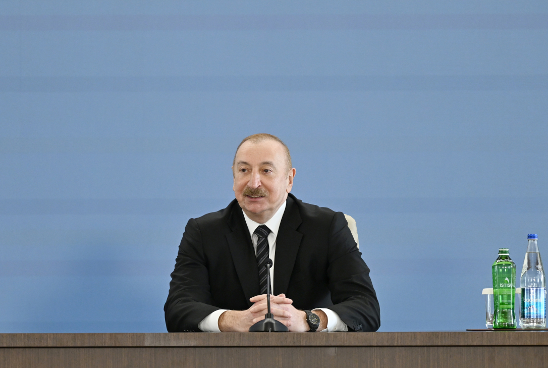 Алиев: Азербайджан обеспечивает безопасный и надежный транзит