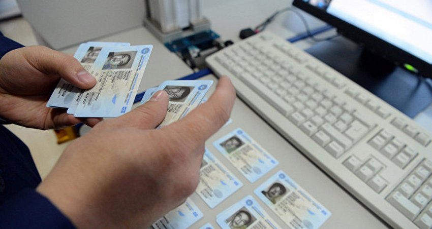 Операторы связи, нотариусы и кредитные бюро смогут проверять паспорта