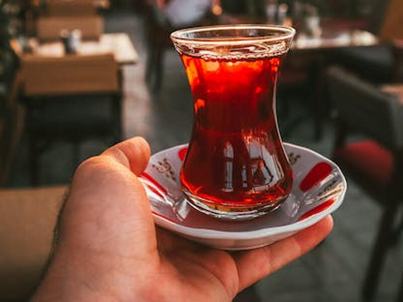Bağırsaqları rahatladan və həzmi yaxşılaşdıran 6 çay növü
