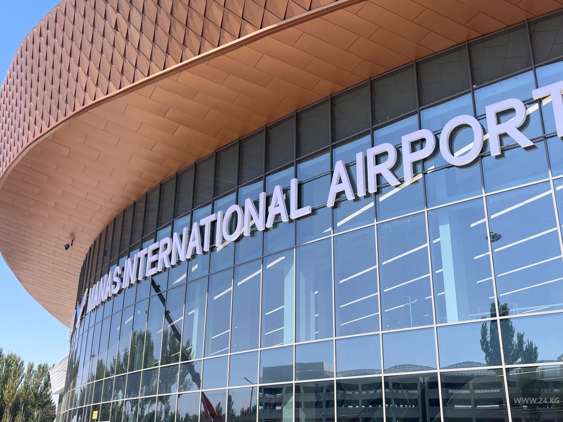 Only official taxi services to operate at Manas Airport