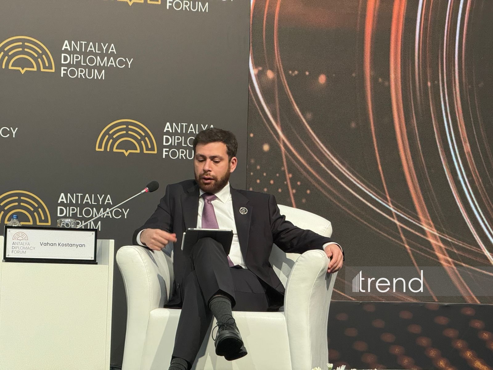Армения продолжит курс на европейскую интеграцию - Ваан Костанян