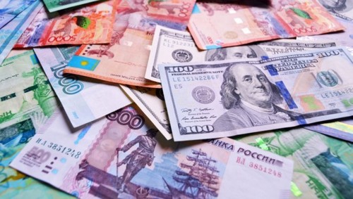Курс валют: Сколько стоит доллар США?