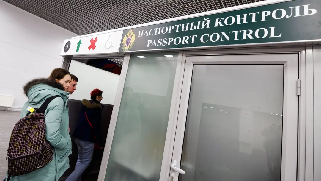 Узбекистанцы лидируют по числу поездок в Россию среди иностранцев 09:24 / 06.08.2026 09:24 / 06.08.2026 Узбекистанцы лидируют по числу поездок в Россию среди иностранцев