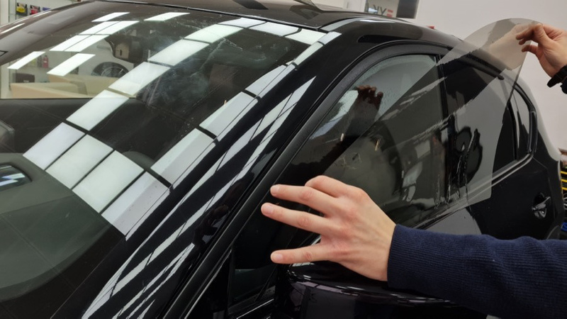 Presidential Administration proposes simplified window tinting rules and lower rates for foreign cars