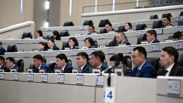 Парламент одобрил поправки в закон об избирательных комиссиях