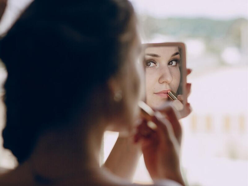 Yayda hansı kosmetik prosedurlardan uzaq durmaq lazımdır?