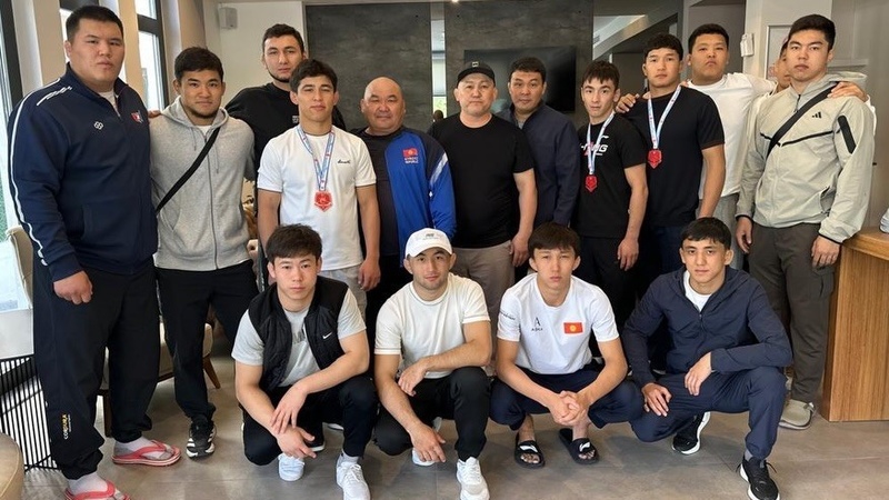 Kyrgyzstani wrestlers win three medals at tournament in Türkiye