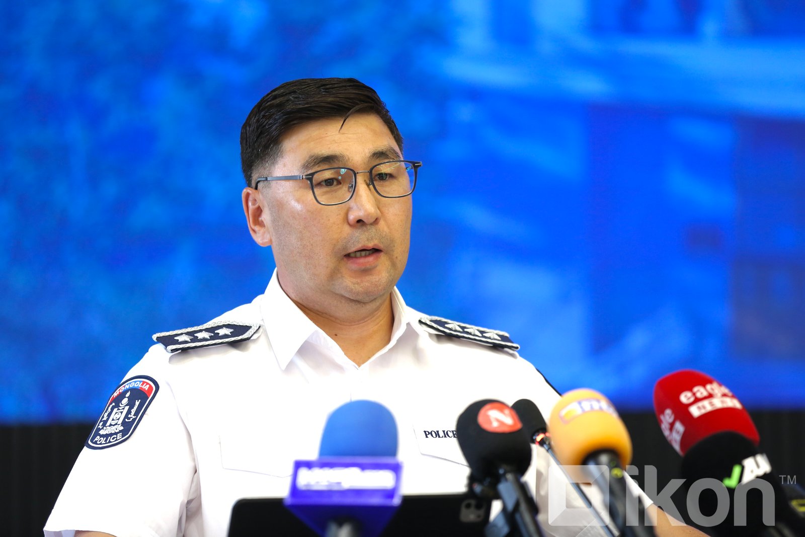 Б.Оюутболд: Тусгай зөвшөөрөлгүй этгээдүүд техник хэрэгсэл ашиглаж хууль бусаар ашигт малтмал олборлож буй үйлдлийг илрүүлсэн