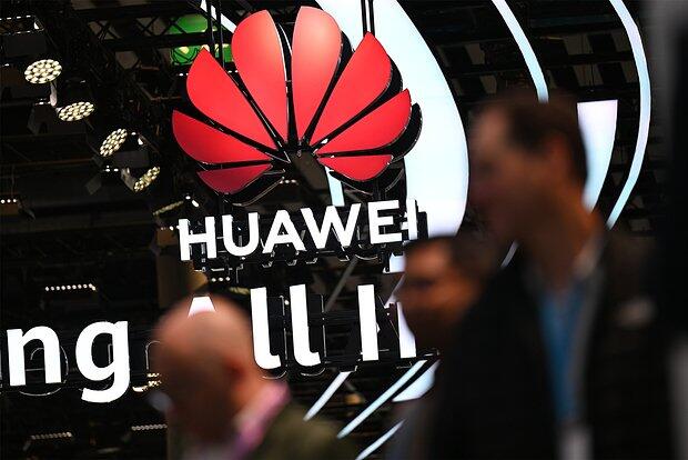 Huawei выпустит часы со встроенными наушниками