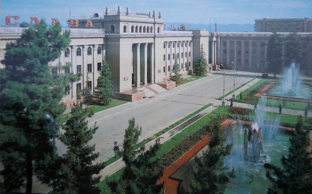 Чӣ гуна Душанбе тағйир ёфт: аз як деҳаи хурд то пойтахт