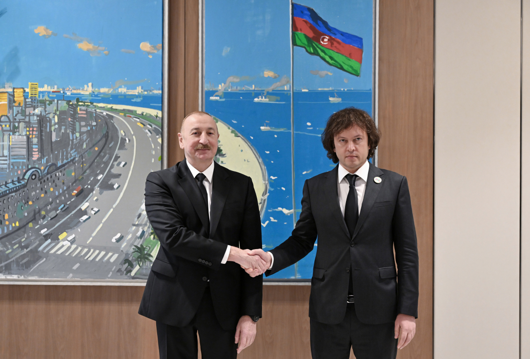 Азербайджан и Грузия подписали новые соглашения по газу, свету и БТК
