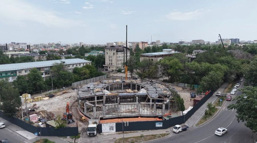Cultural Center under construction on site of Chatyr-Kul cinema in Bishkek