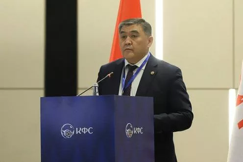 Камчыбек Ташиев покидает пост президента Кыргызского футбольного союза