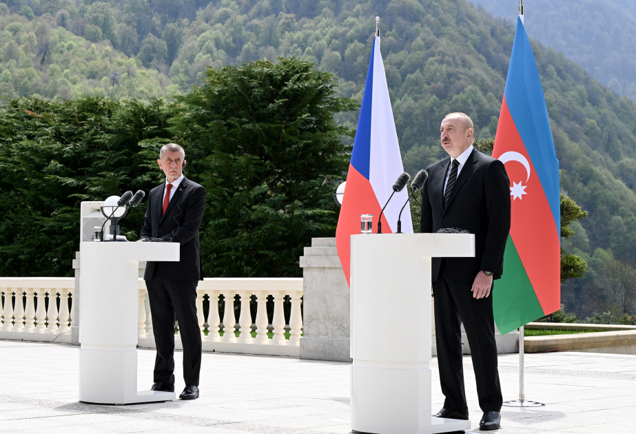 Prezident İlham Əliyev: Çexiya ilə çox fəal siyasi dialoqumuz var