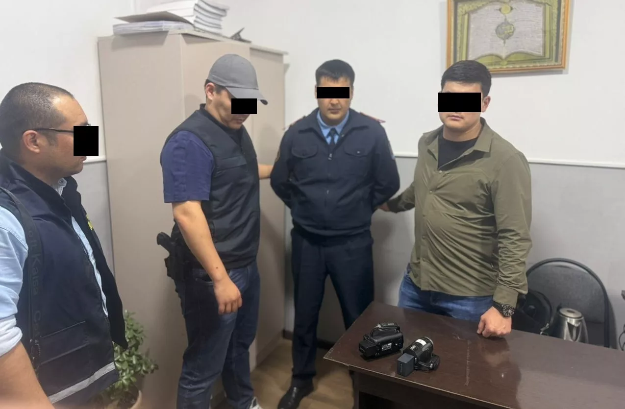 ГКНБ КР задержал замначальника УВД Джалал-Абадской области при получении взятки