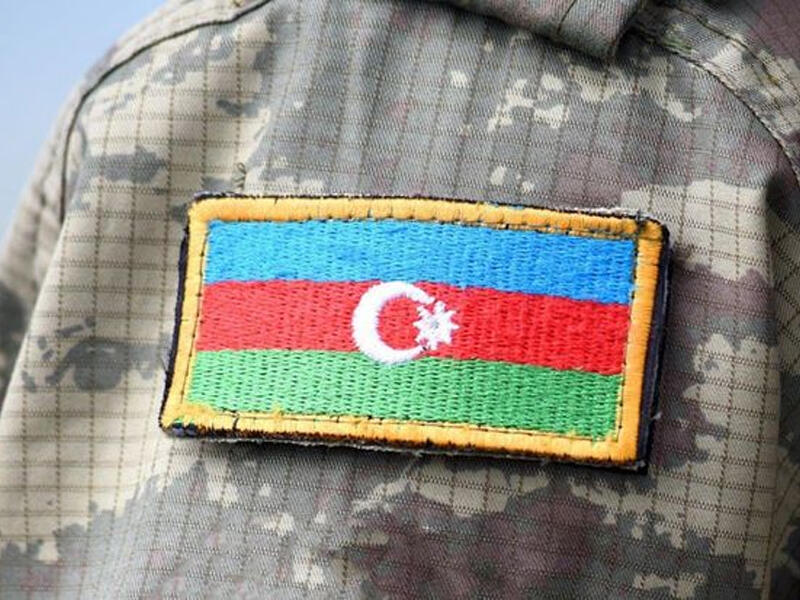 Müdafiə Nazirliyinin hərbi qulluqçularının təltif edilib