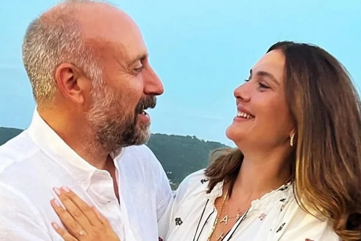 Bergüzar Halit Ergençin qəribə vərdişini ifşa etdi