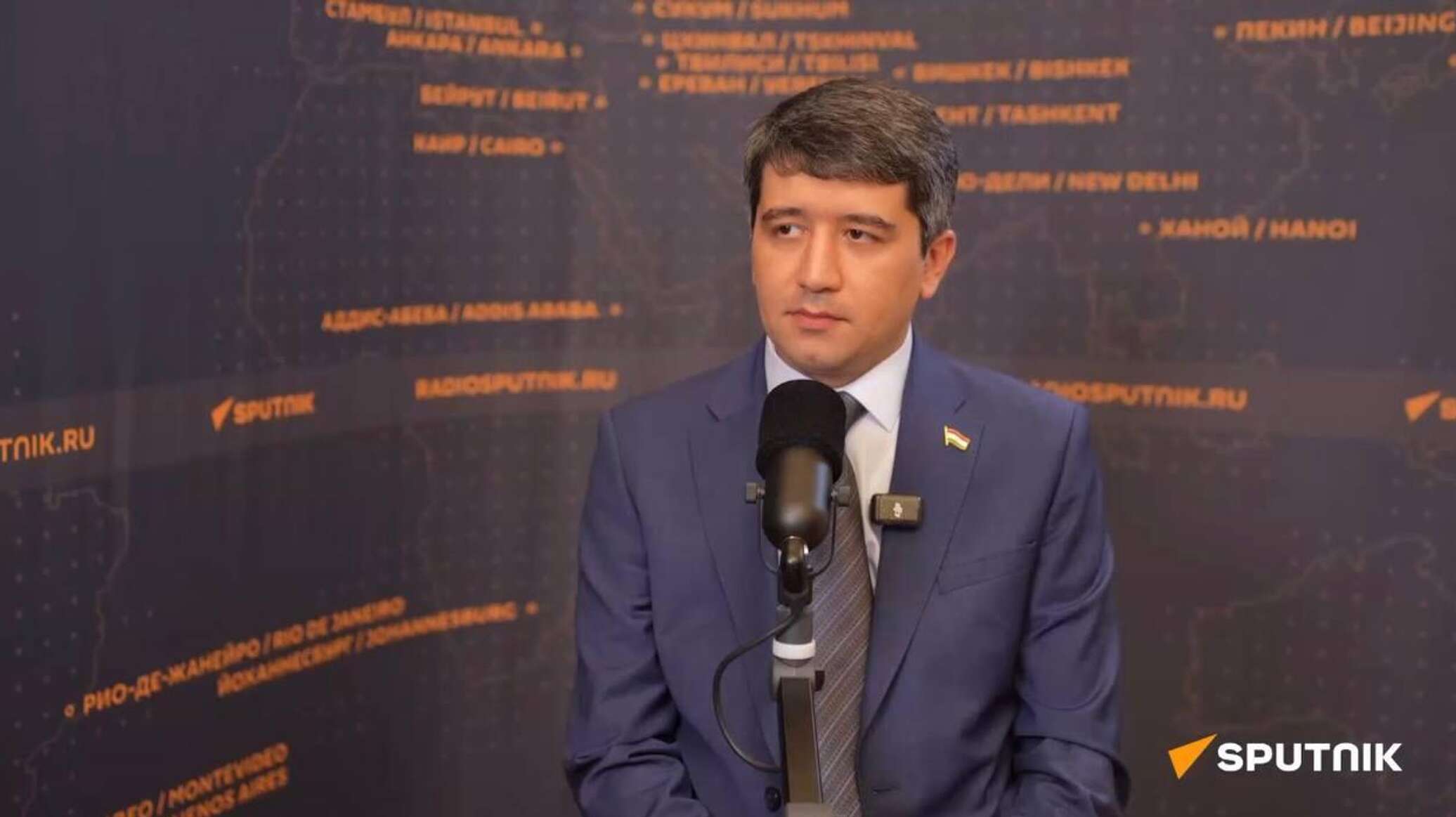 Мобильная связь 5G заработает по всему Таджикистану к 2030 году - видео