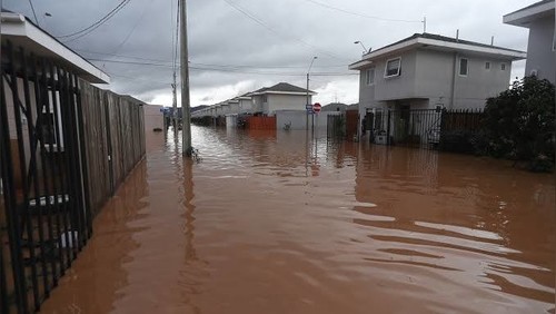 Эль-Ниньо принес в Чили ливни: 10 человек погибли, тысячи покинули свои дома