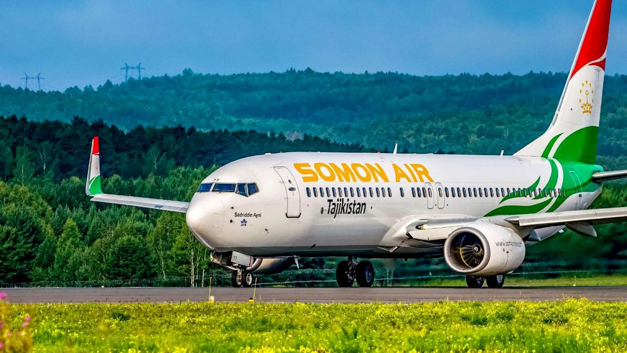 "Сомон Эйр" открывает новый рейс в Минск