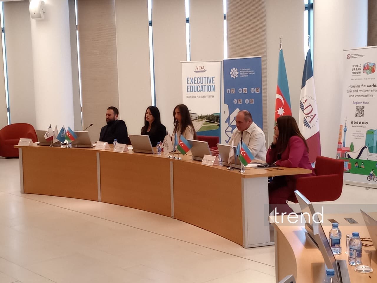 Названо число участников просветительских тренингов в рамках WUF13