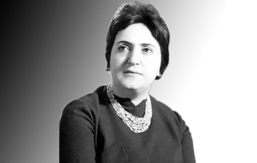 Zərifə xanım Əliyeva: bir portret qarşısında
