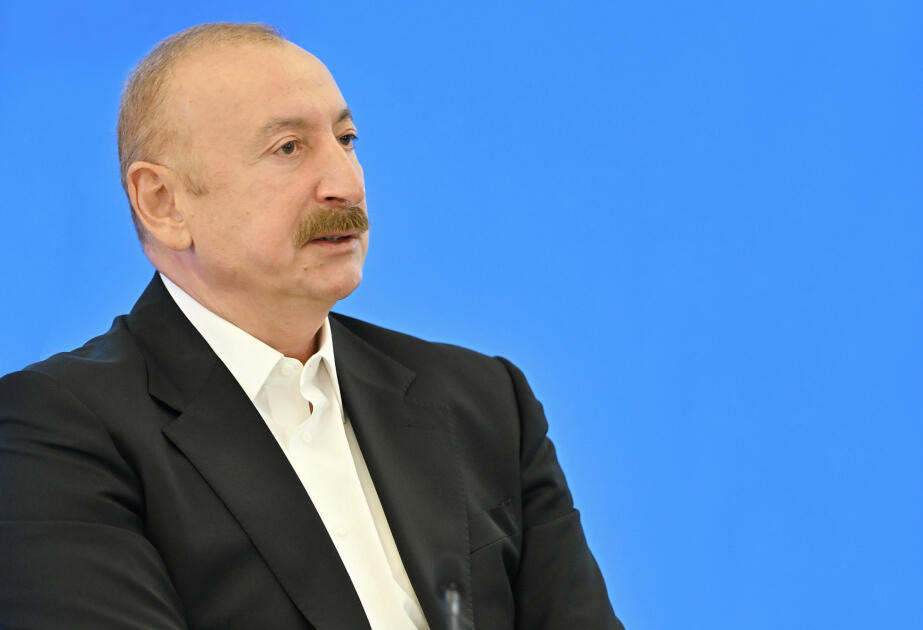 Prezident İlham Əliyev: Orta Dəhliz boyunca yerləşən ölkələrlə çoxtərəfli əməkdaşlıq inkişaf etdirilir