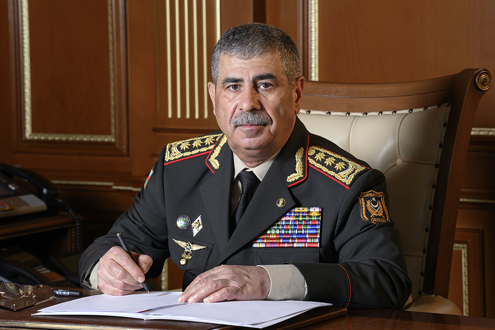 Закир Гасанов поздравил Азербайджанскую армию с Днем Вооруженных сил