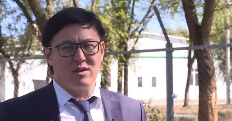 Садыр Жапаров прокомментировал заявления Сыргака Кенжебаева об "офисе" брата президента