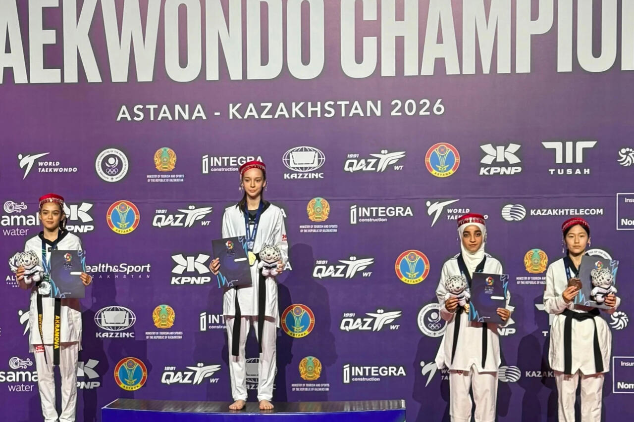 Азербайджанские тхэквондисты завоевали еще три медали на чемпионате в Казахстане