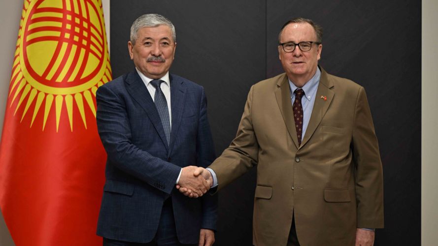 Cabinet Chairman meets with U.S. Ambassador to Kyrgyzstan