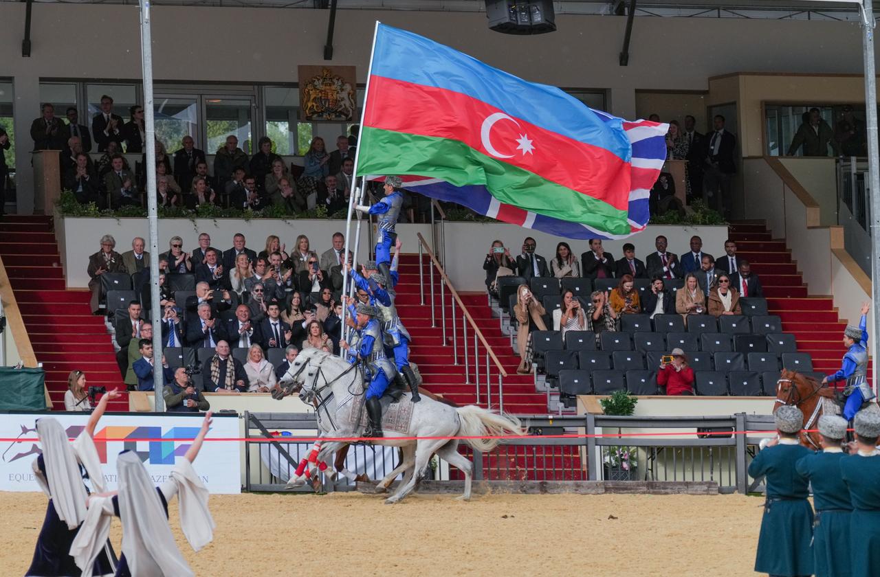 Стартовало “Королевское Виндзорское конное шоу – 2026” (ФОТО/ВИДЕО)