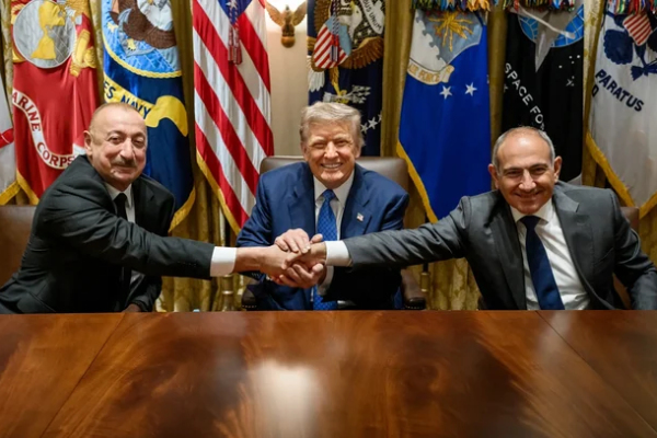 Пашинян и Трамп считают, что Вашингтонский саммит привел к миру Ереван и Баку