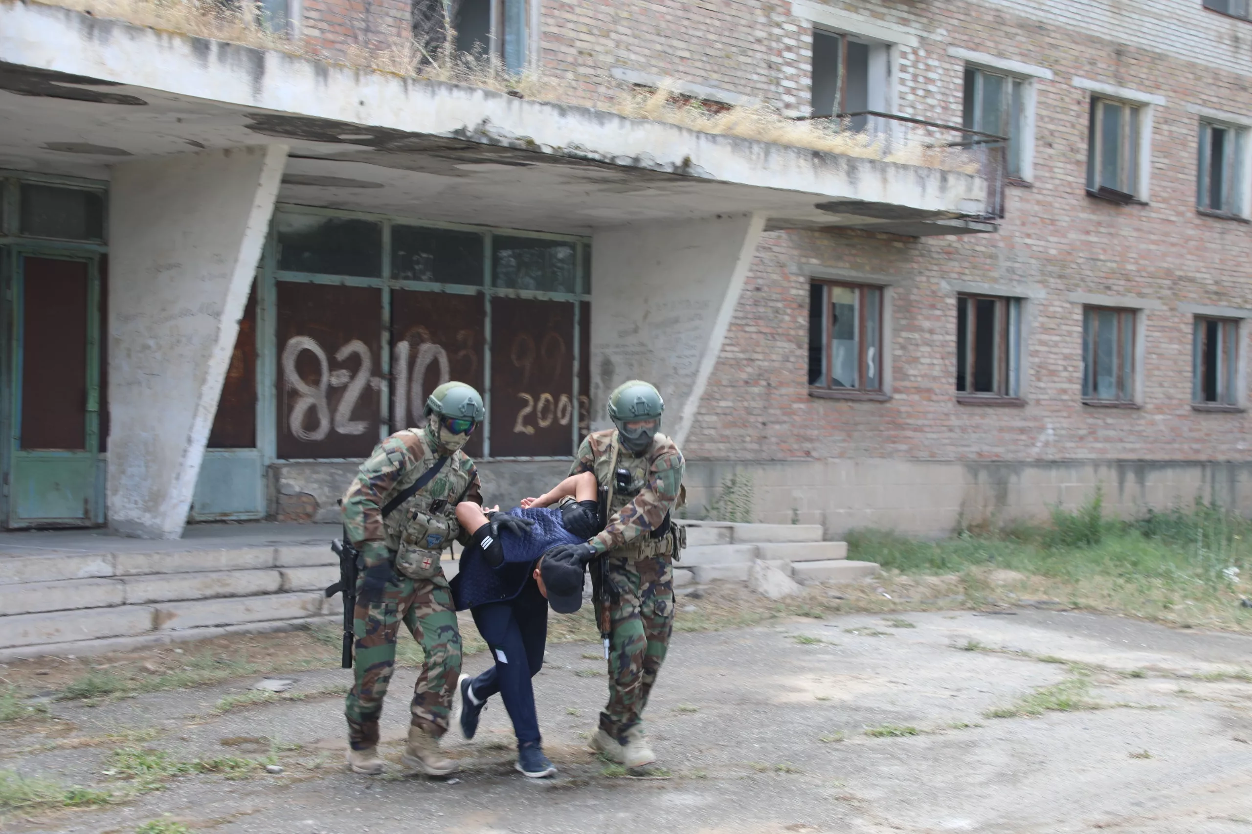 В одной из школ Чуйской области провели антитеррористическое учение