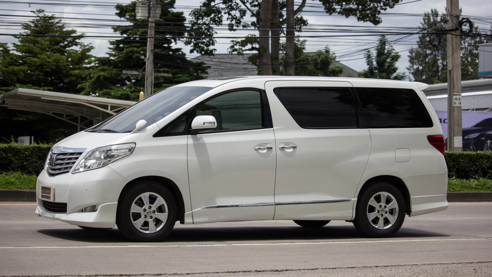 Alphard-ы под прицелом дорожников - на трассах начались рейды по “праворулькам“и не только