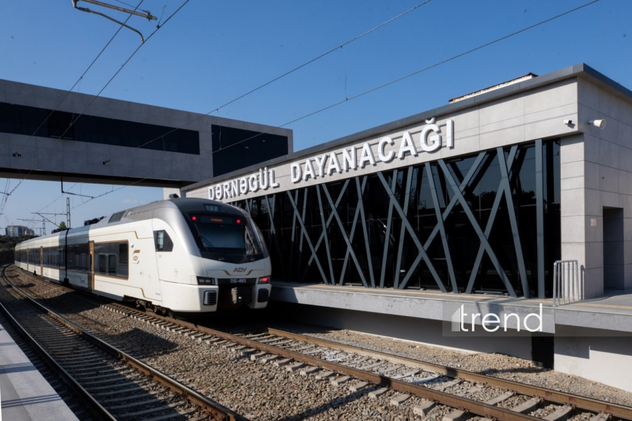 Bakıdan bölgələrə gedən bəzi qatarlar Dərnəgüldə də dayanır