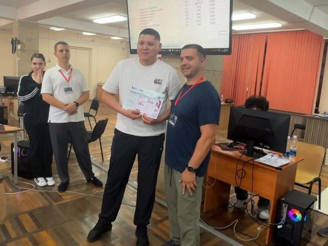 Kyrgyz Border Service officer sets world record in FPV drone racing