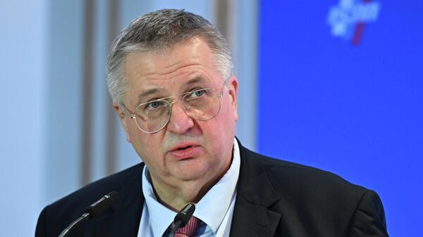 Оверчук рассказал о строительстве инфраструктуры через Афганистан