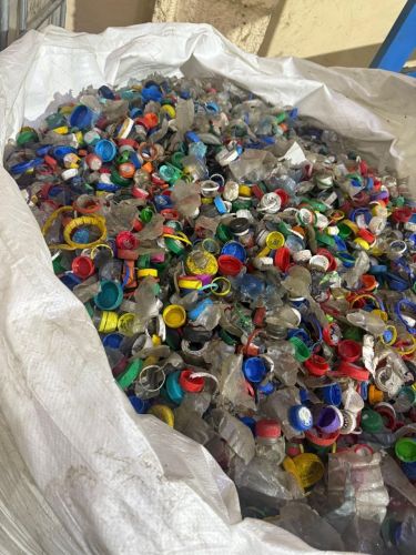 Natural Resources Ministry strengthens oversight of waste recycling companies