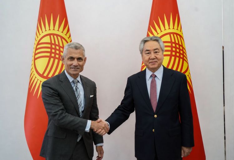 Kyrgyzstan and USA discuss sanctions and visa bond requirements