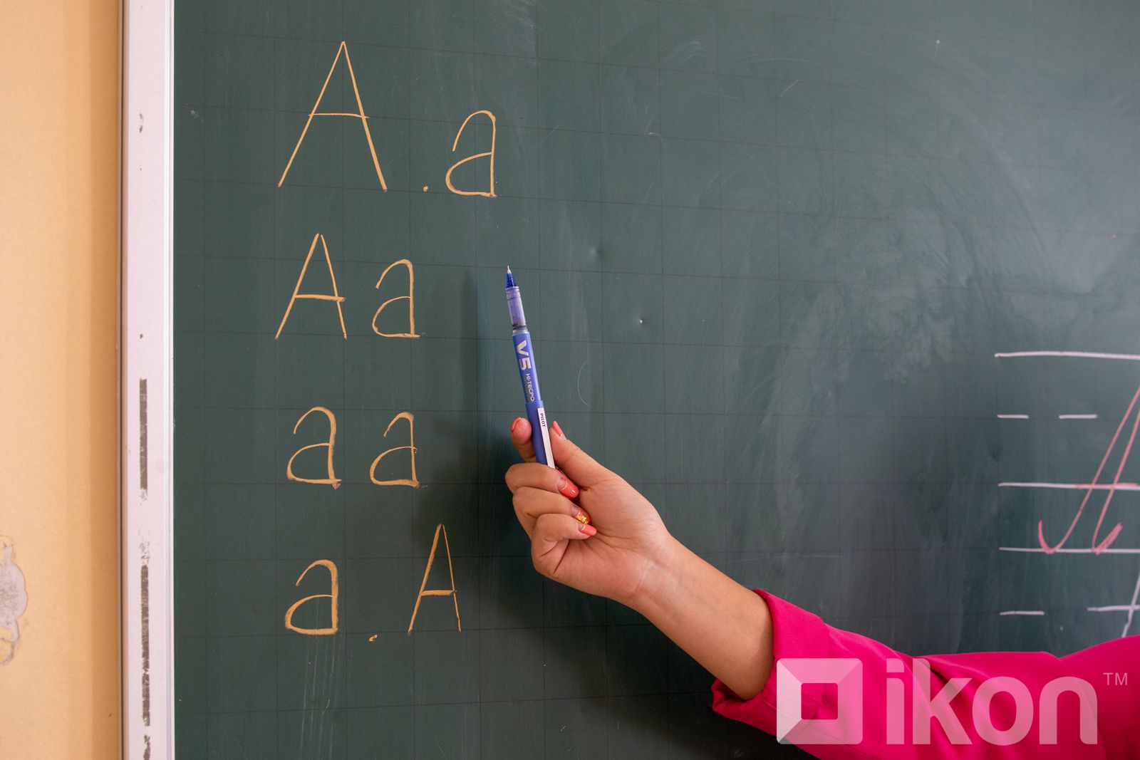 Филиппинээс ЕБС-уудад англи хэлний 200 багш ажиллуулахад нийслэлийн төсвөөс ₮3.9 тэрбум шаардагдах тооцоолол гарчээ