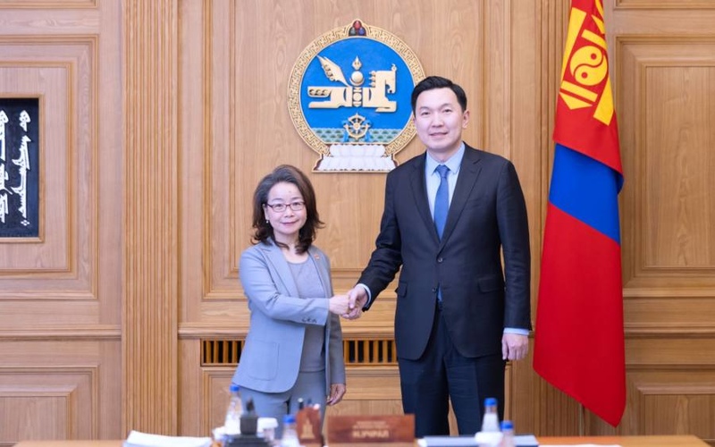 Mongolian Prime Minister meets with Ambassador of China discuss increasing bilateral trade