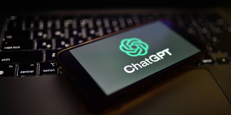 ChatGPT от OpenAI в ответ на напряжённые человеческие конфликты выдавал оскорбления и ненормативную лексику