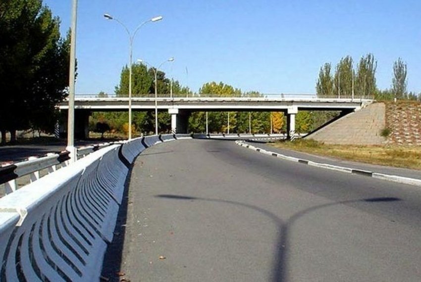 На дороге к аэропорту «Манас» в Бишкеке изменят схему движения